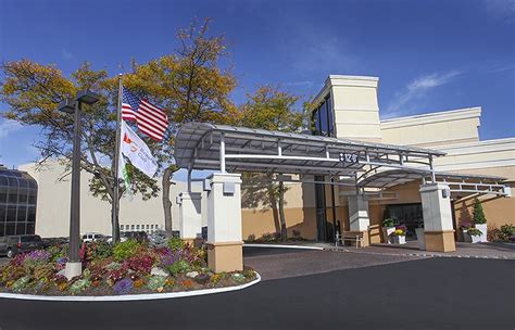 Holiday Inn Westbury in Long Island, Carle Place, NY