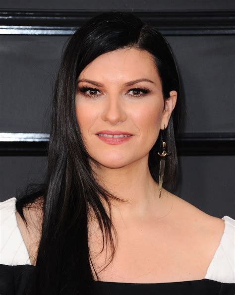 Laura Pausini cantará en evento alterno a la entrega de los Oscar 2021