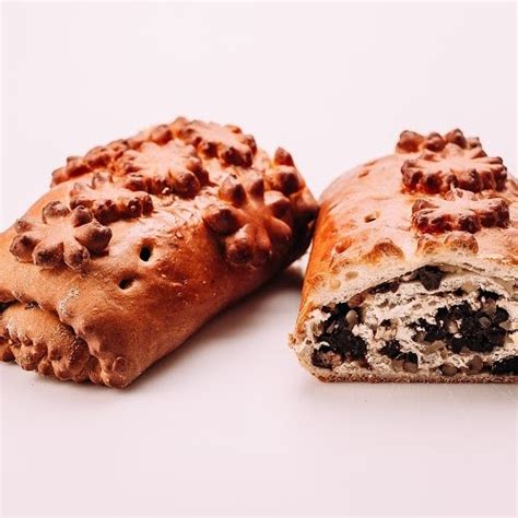 Рулет с черносливом и грецким орехом в Санкт-Петербурге от «Пироги 1000 ...