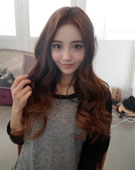 Son Yun Ju Tumblr Long Hair Styles Beauty Pretty Face