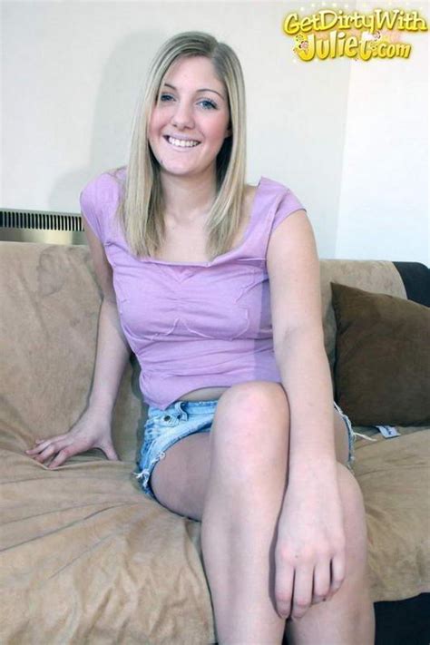 Kayla Banks Gets Naked With A Snake Porn Pictures Xxx Photos Sex Images Pictoa