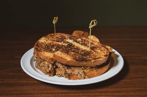 A Cafe Navigating Two Worlds The New York Times