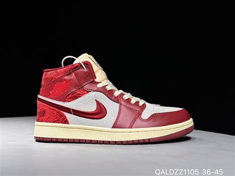 Tênis Nike Air Jordan 1 Mid Se Tiki Leaf Vogue Walk