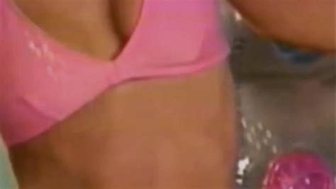 Sofia Zamolo Bacstage Bikini