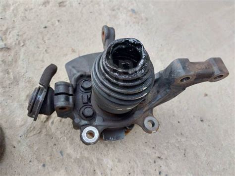 Купить Ступица передняя Левая Nissan CUBE, Tiida, Bluebird в Чите по ...