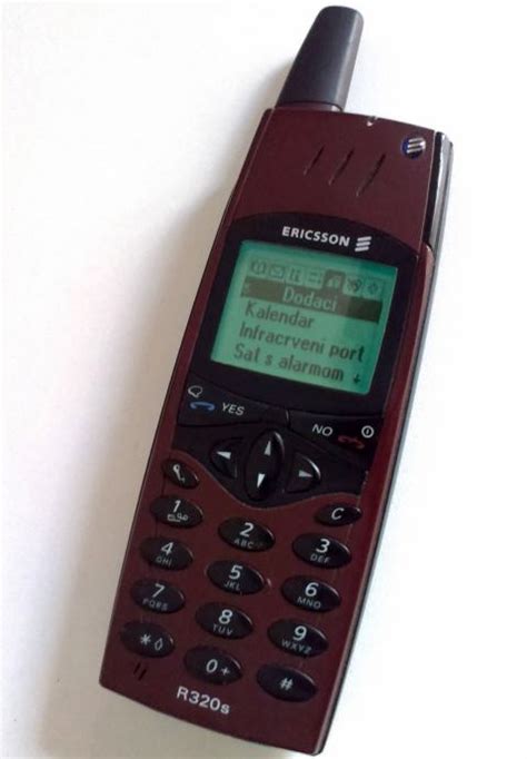 Ericsson R320s