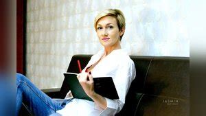 Straight Mature Squirt XXX Dessert