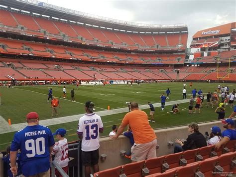 Huntington Bank Field: Section 322 Seating and View Guide 28