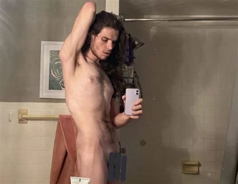 Just Gonna Leave This Here Nudes Mangonewild NUDE PICS ORG