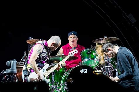 Red Hot Chili Peppers Californication Album Review Classicrockhistory