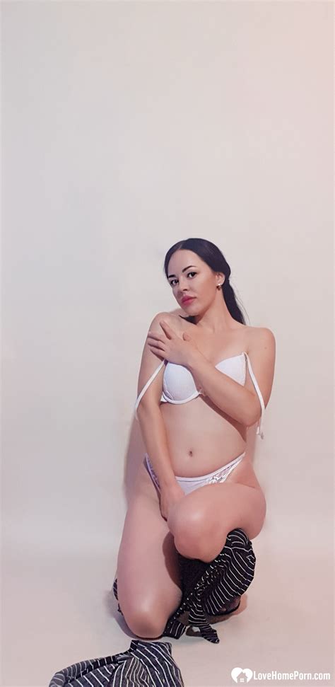 Sexy Office Worker Teases With Her Perfect Ass Porn Pictures Beemtube