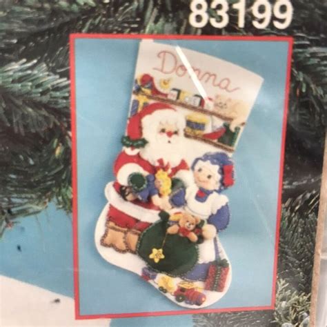 Mr Mrs Santa Claus 18in Felt Applique Xmas Stocking Kit Bucilla 83199