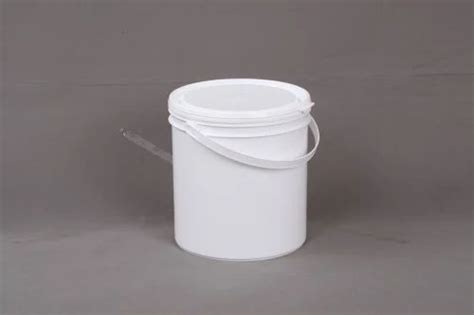 White Ppcp Royal Emulsion Paints Bucket For Industrial Size Ltr At