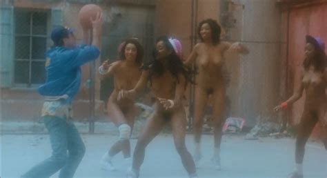 Nude Video Celebs Tatjana Simic Nude Amanda Redington Nude Flodder In Amerika 1992