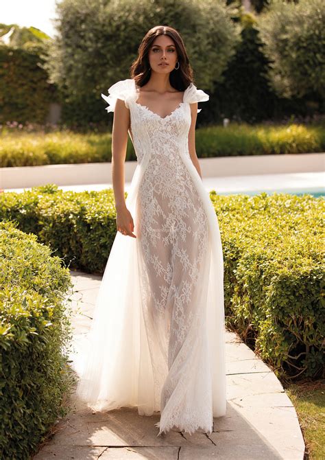 Robes de mariée sur Pronovias LAURA Mariages net