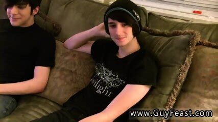 Non Nude Black Gay Men Aron Met William At A Club And Was Persuaded To Shoot His First