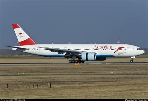 Oe Lpb Austrian Airlines Boeing Z Er Photo By Christian Jilg