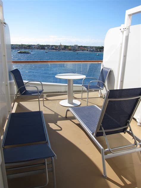 The Cheerful Cruiser!: Cool Cruise Balcony Cabins