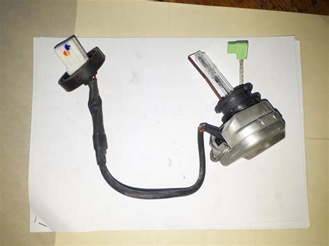 Купить Лампа ксенон Mitsubishi Мицубиси Outlander Аутлендер XL 2.4 2006 ...