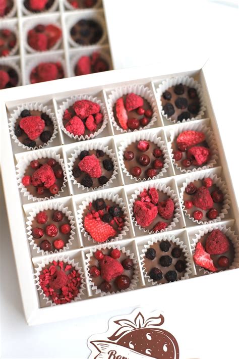 Шоколадные конфеты “Ягодная полянка” – купить с доставкой по Москве и ...