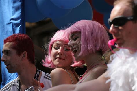 The Gay Pride 2013 Paris France Editorial Image Image Of Lesbian Crowd 31937020