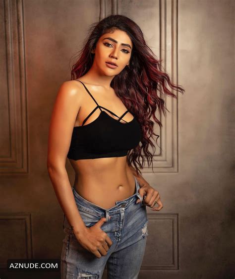 Soniya Bansal Hot Instagram Pics Aznude