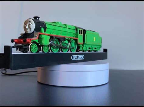 Hornby Dcc Sound Fitted Thomas And Friends R9049 Henry The Green Engine