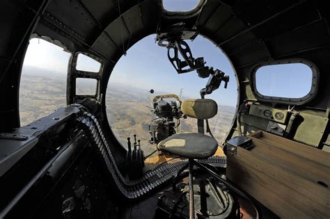Daily Wallpaper B 17 Bombardier I Like To Waste My Time