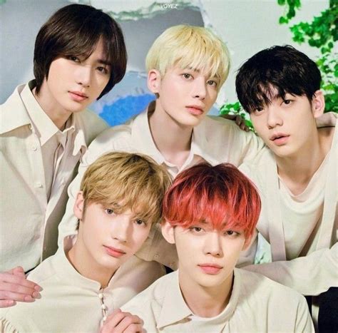 Pin by 빅히트 뮤직 on 투모로우바이투게더 Txt Hot kpop Kpop guys