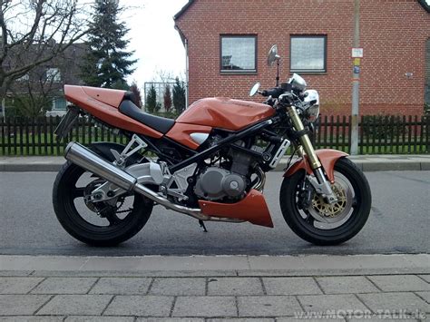 SUZUKI GSF 400 BANDIT - Image #6