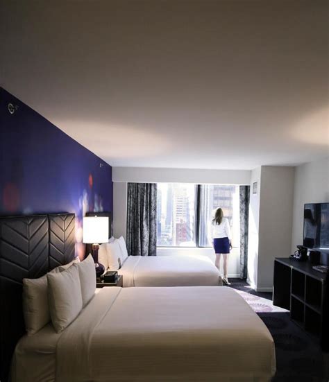 CAMBRIA CHICAGO MAGNIFICENT MILE CHICAGO | LOW RATES, NO HIDDEN FEES