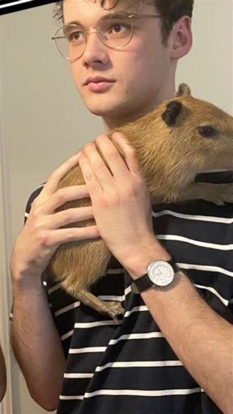 Pin By On Pins By You Hot British Men Pretty Boy Swag Wilbur