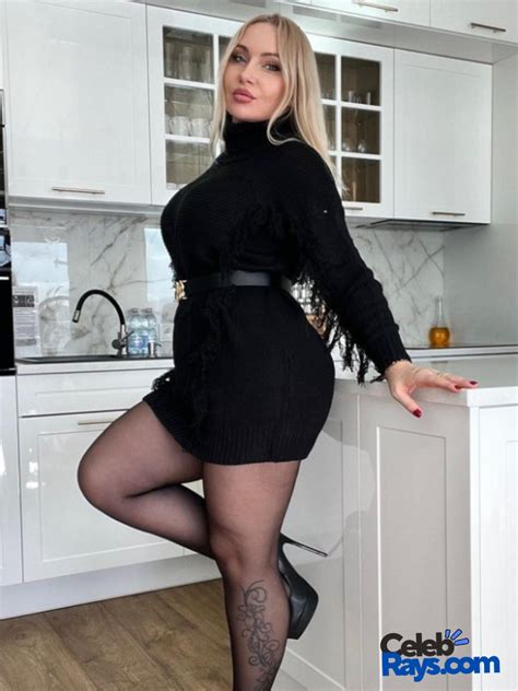 Style By Anna - A Captivating Journey: Bio, Boyfriend, Height, Age ...