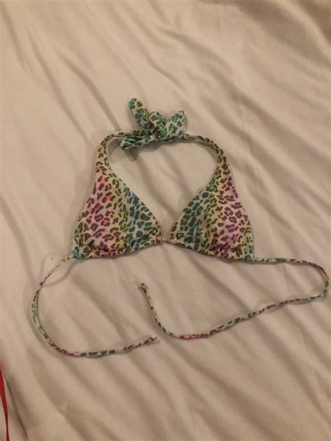 Bikini Victoria Secret Fesyen Wanita Pakaian Wanita Atasan Di Carousell