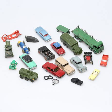 Dinky Toys Ca Delar Mestadels Tal Leksaker Leksaker