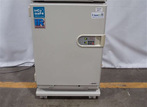 Sanyo CO2 Double Stack Incubator MCO-17AIC | BaneBio