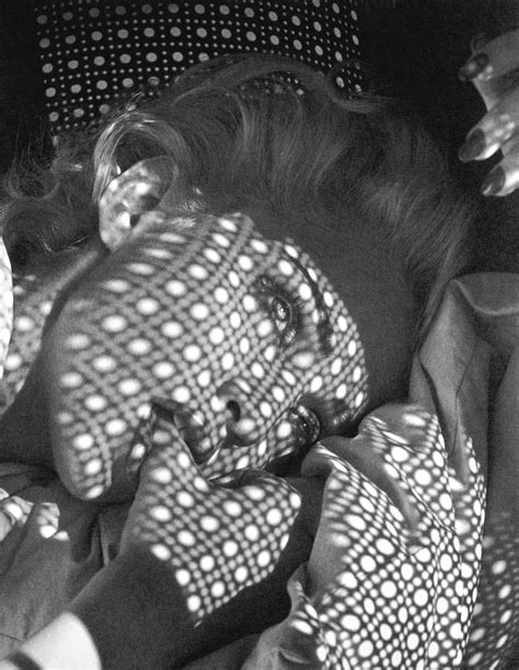 Saint Laurent Expose Le Livre Sex De Madonna L Un Des Ouvrages Les Plus Scandaleux De L