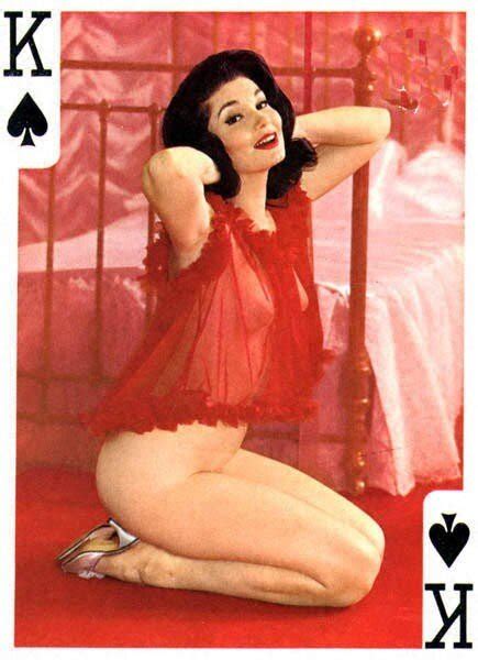 Very Sexy Vintage Babes Porn Pic