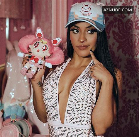 Zelina Vega Nude And Sexy Photos Collection Showing Off Her Hot Toned Body Aznude