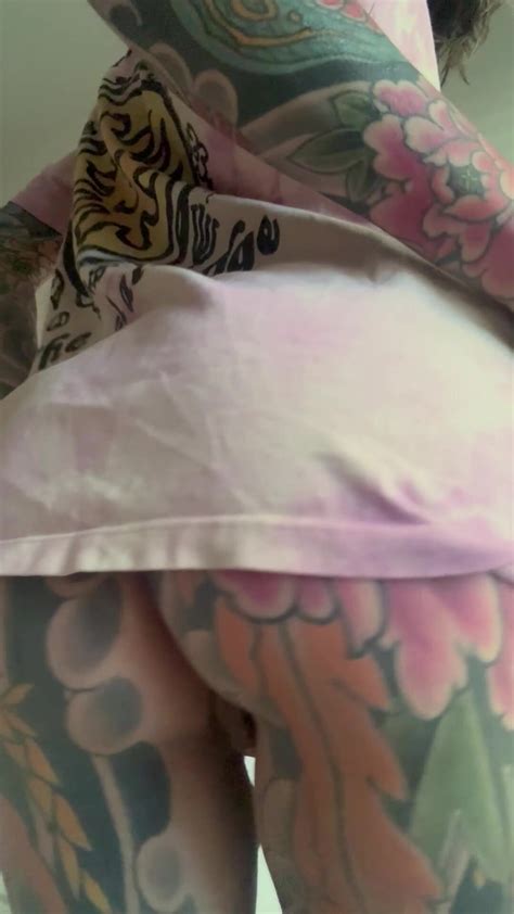 Showing Everyone My Ass Tatts