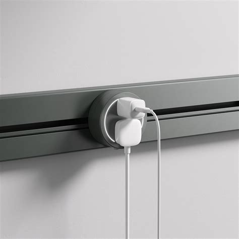 Q3 quarter product rendering on Behance