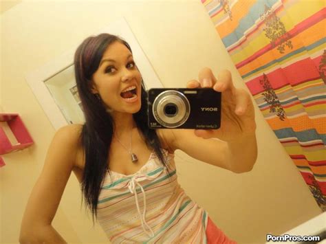 Stolen Pictures Of Pornstar Ruby Knox Getting Fucked By Her Boyfriend Porn Pictures XXX Photos