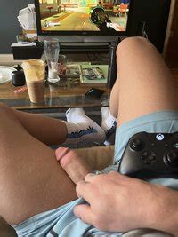 Photos Videos Guys Gaming Naked Page Lpsg