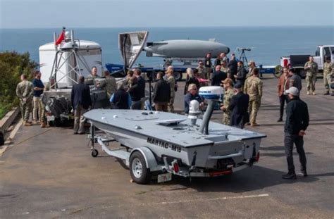 Нова зброя США: Muskie M18 - ударний морський дрон для ризикованих ...