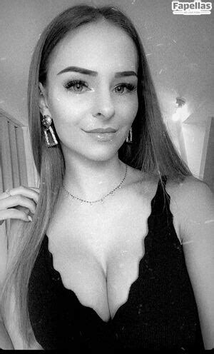 Julia Hofer Aka Julia Hofer Aka Juliasonja Nude Leaks Patreon Fapellas