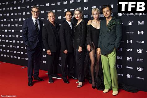 Emma Corrin Emmalouisecorrin Nude The Fappening Photo 2138690 FappeningBook