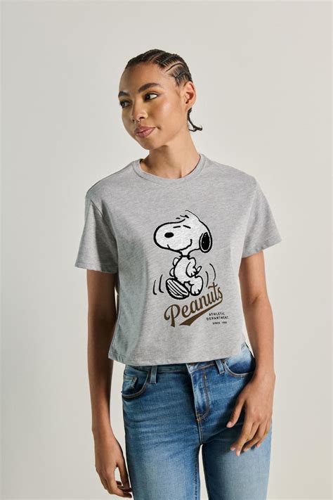 Camiseta Crop Top Unicolor En Algod N Con Arte De Snoopy