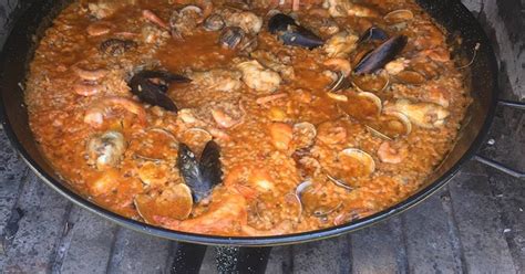 Paella Mixta De Pollo Y Marisco Receta De Javier Rubin Lopez El