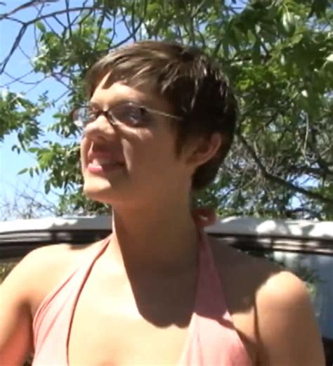 Hailey Short Hair And Glasses Freeones Forum The Free Sex Community