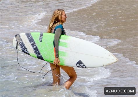 Blake Lively In A Bikini On The Set Of The Shallows In New South Wales AZNude